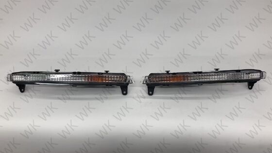 2008 Audi Q7 Turn Signal Light | OEM 4L0953041 / 4L0953042 Front Indicator